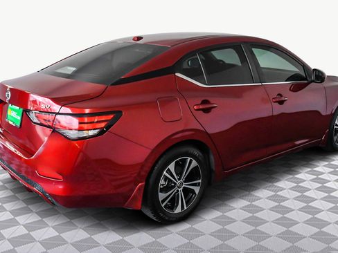 Used 2021 Nissan Sentra SV image 8