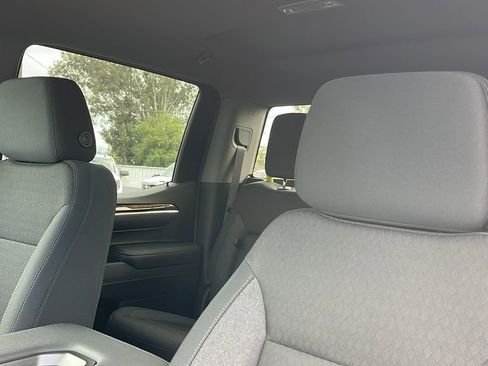 New 2026 GMC Sierra 1500 Elevation image 12