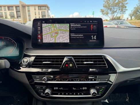 Used 2023 BMW 530i w/ M Sport Package image 20