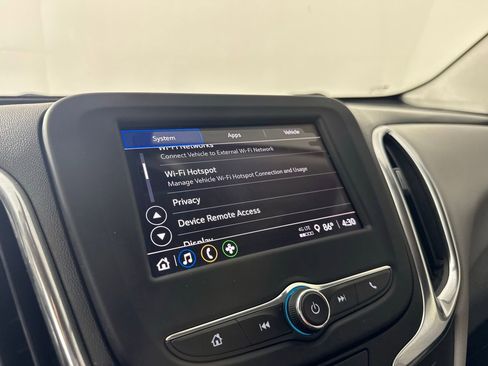 Used 2022 Chevrolet Equinox LS image 24