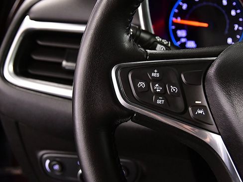 Used 2020 Chevrolet Equinox LT image 19