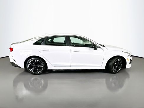Used 2024 Kia K5 GT-Line image 8