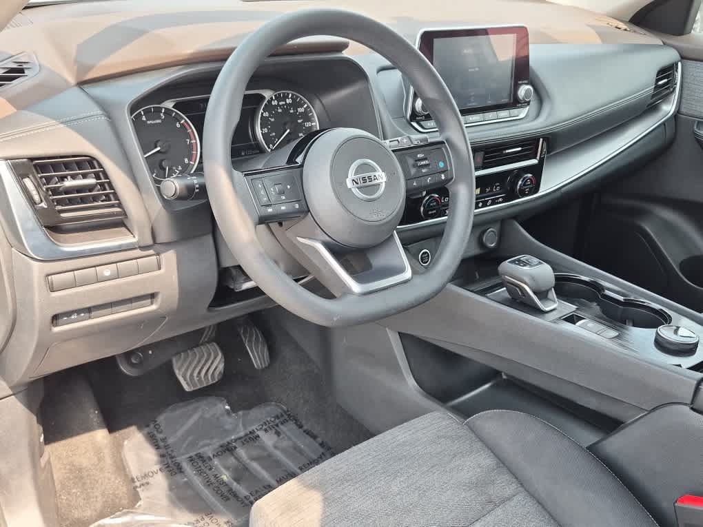 Used 2021 Nissan Rogue SV AWD/4WD image 11