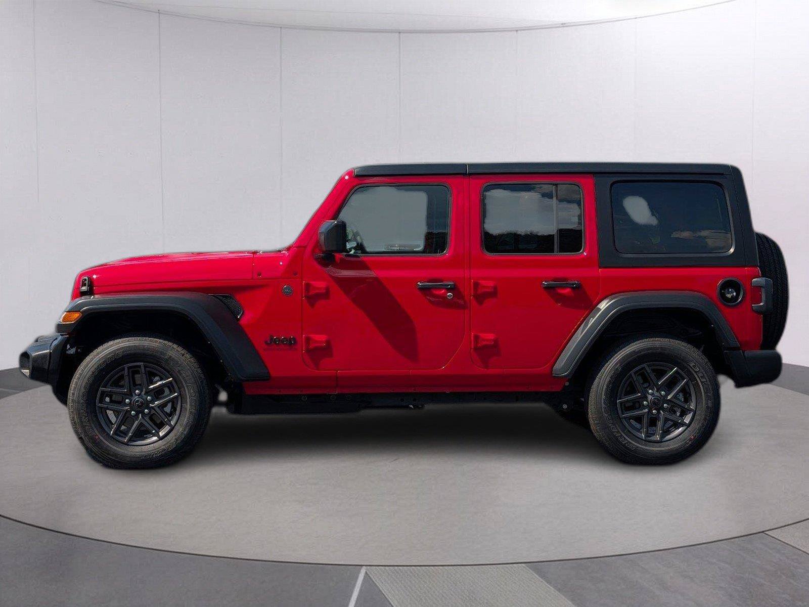 Used 2026 Jeep Wrangler Unlimited Sport AWD/4WD image 2