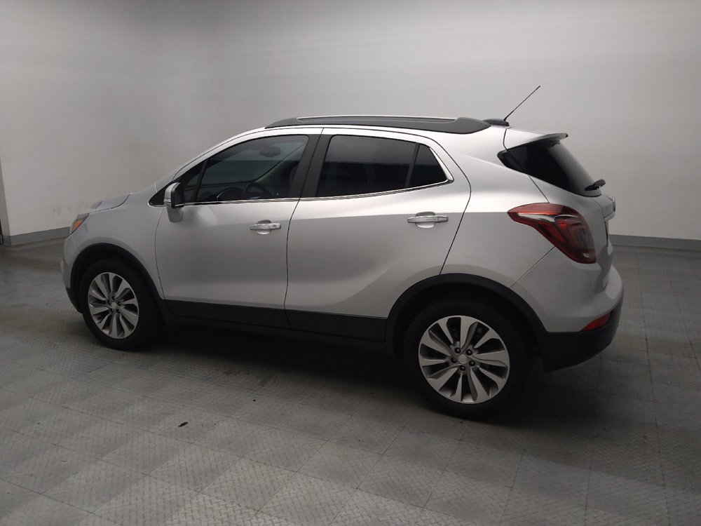 Used 2019 Buick Encore Preferred FWD image 3
