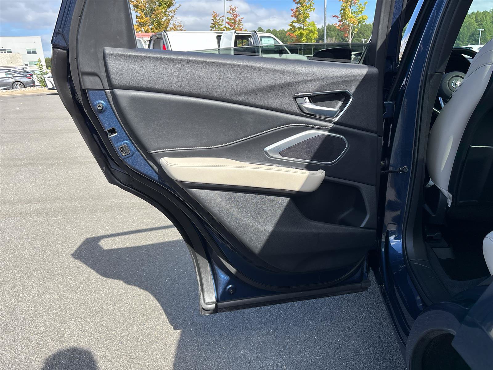 Certified 2025 Acura RDX SH-AWD image 27