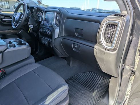 Used 2020 Chevrolet Silverado 1500 LT image 25