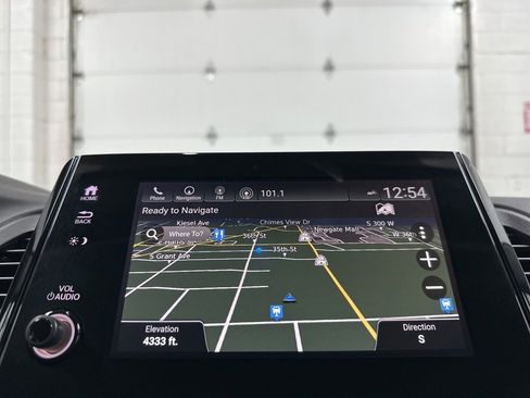 Used 2024 Honda Odyssey Touring image 25