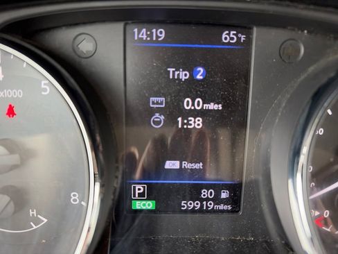 Used 2018 Nissan Rogue S AWD/4WD image 19