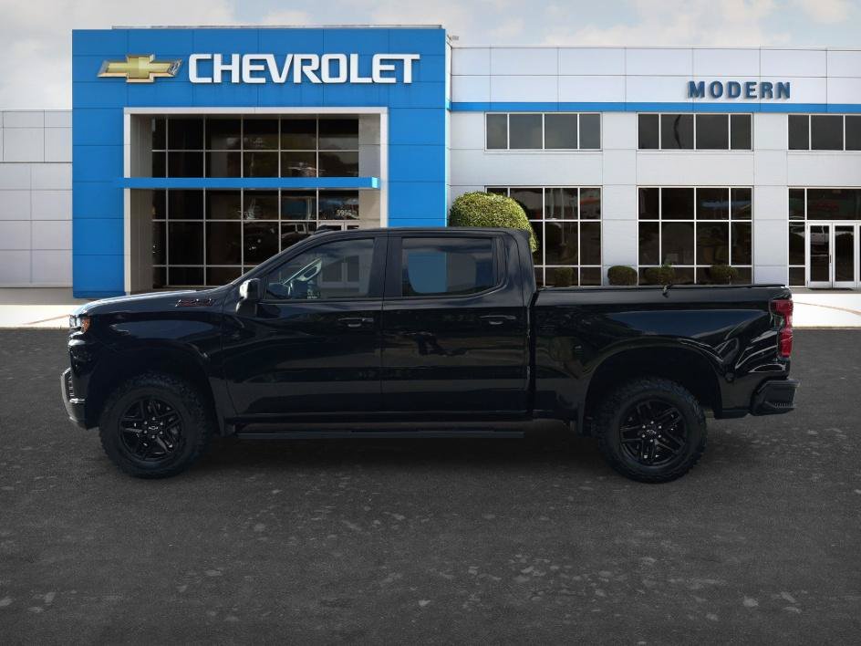 Used 2021 Chevrolet Silverado 1500 LT Trail Boss w/ Convenience Package II AWD/4WD image 2