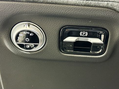 Used 2022 Mercedes-Benz EQS AMG 4MATIC image 10