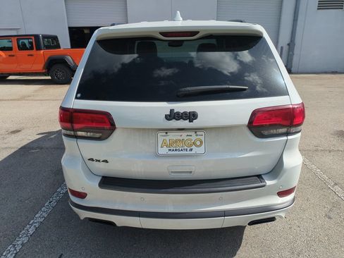 Used 2019 Jeep Grand Cherokee High Altitude AWD/4WD image 7