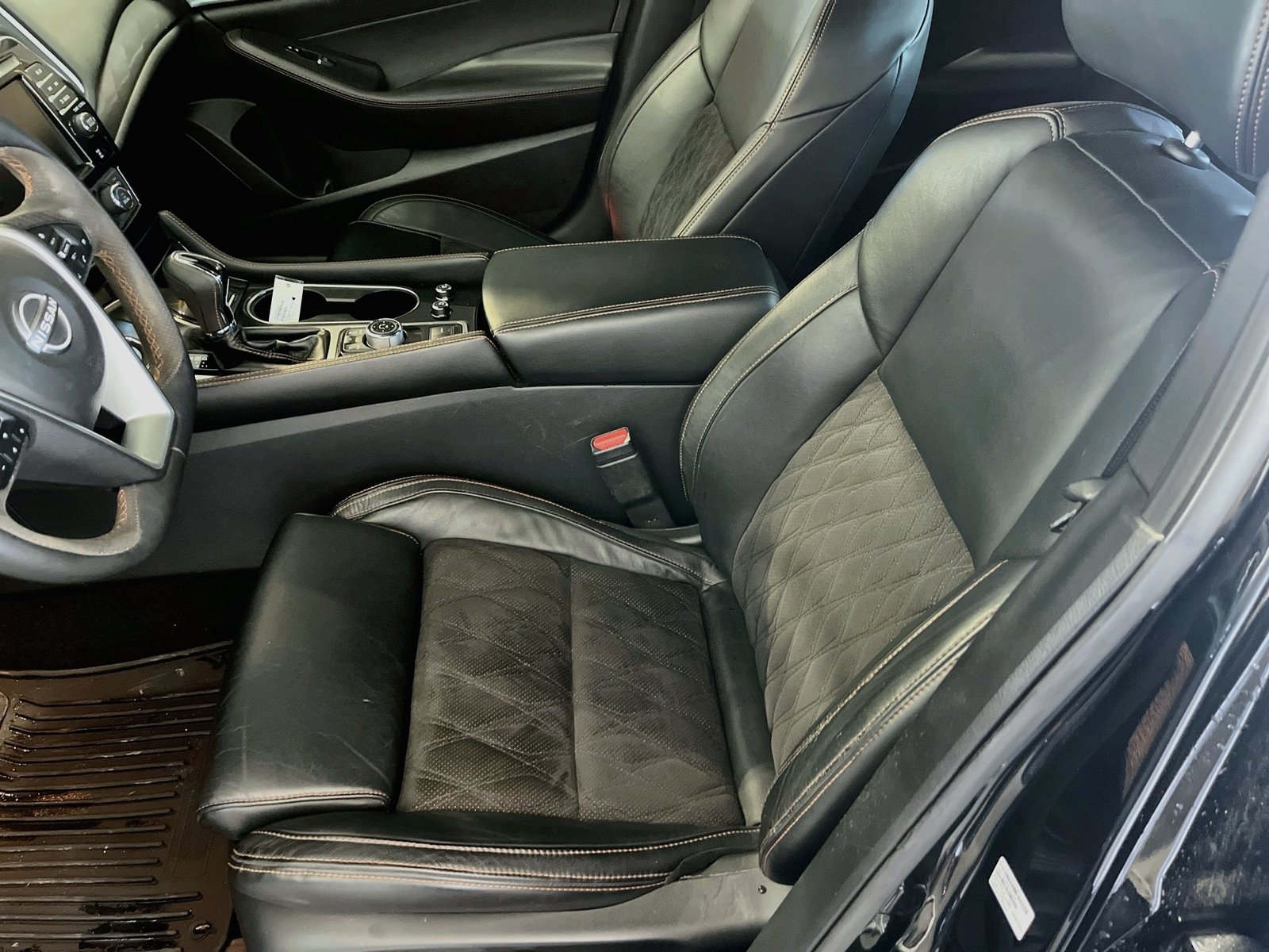 Used 2023 Nissan Maxima SR w/ Sport Mat Group FWD image 21