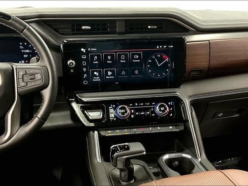 Used 2024 GMC Sierra 1500 Denali Ultimate AWD/4WD image 7