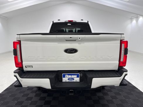 Used 2024 Ford F250 Lariat w/ Lariat Ultimate Package AWD/4WD image 7