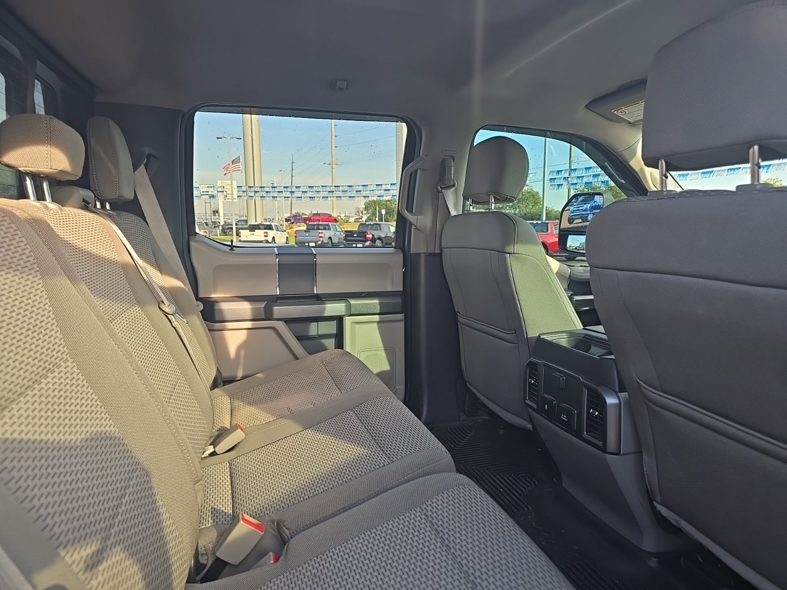 Used 2018 Ford F350 XLT w/ XLT Value Package AWD/4WD image 9