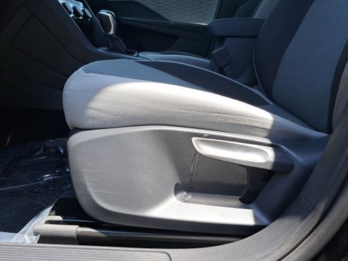 Certified 2024 Volkswagen Taos S w/ MDO Package FWD image 23