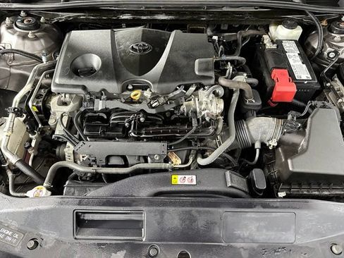 Used 2022 Toyota Camry SE AWD/4WD image 16