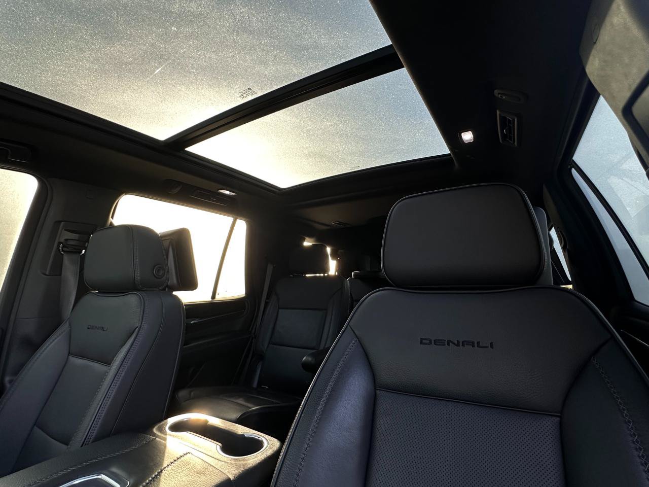 Used 2021 GMC Yukon Denali AWD/4WD image 40