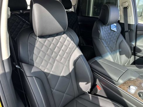 New 2026 Genesis GV80 3.5T Prestige image 30