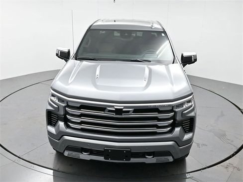 Used 2024 Chevrolet Silverado 1500 High Country image 35