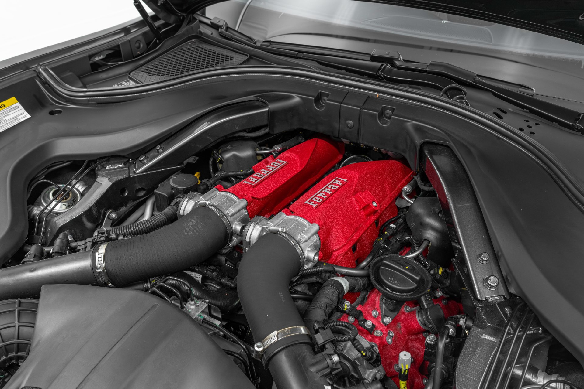 Certified 2023 Ferrari Roma RWD image 31