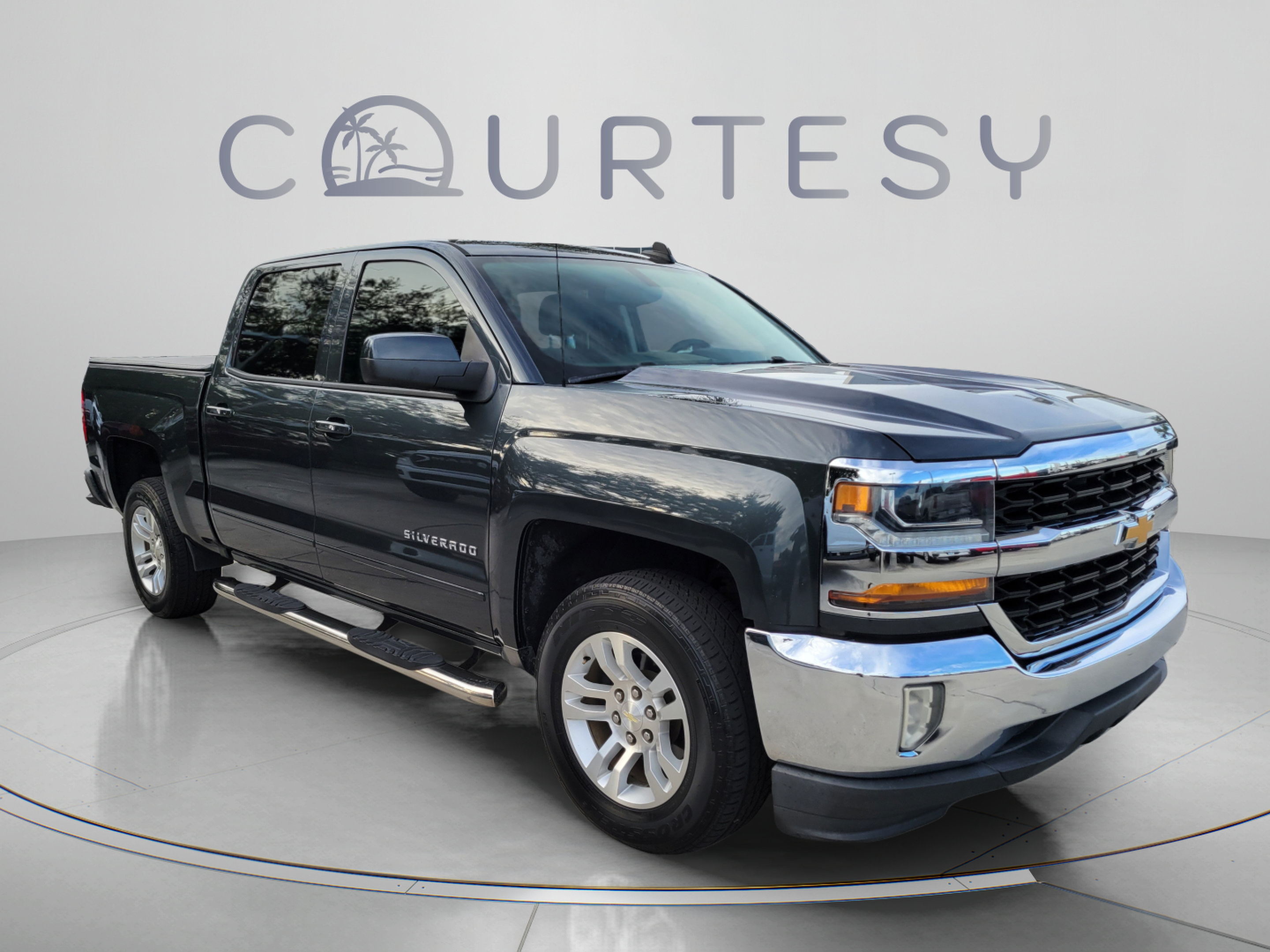 Used 2018 Chevrolet Silverado 1500 LT w/ All Star Edition RWD image 4