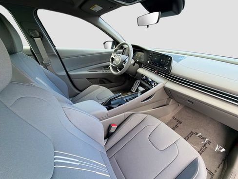 Certified 2026 Hyundai Elantra Sport FWD image 26