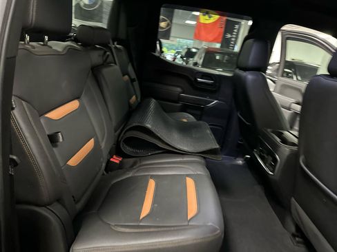 Used 2021 GMC Sierra 1500 AT4 w/ AT4 Value Package AWD/4WD image 33