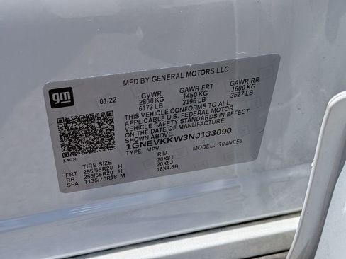 Used 2022 Chevrolet Traverse Premier AWD/4WD image 32