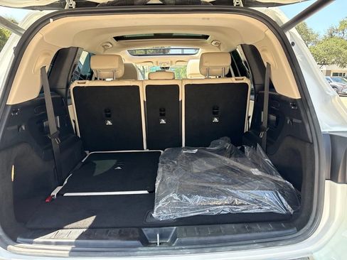 Used 2023 Mercedes-Benz GLB 250 4MATIC image 21