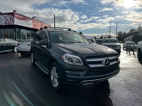 Used 2013 Mercedes-Benz GL 450 4MATIC image 4