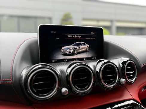 Used 2017 Mercedes-Benz AMG GT S image 30