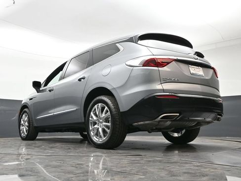 Used 2023 Buick Enclave Essence w/ Experience Buick Package AWD/4WD image 26