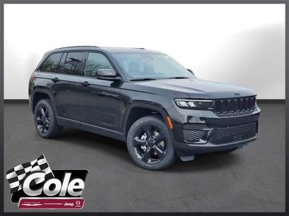 New 2025 Jeep Grand Cherokee Altitude