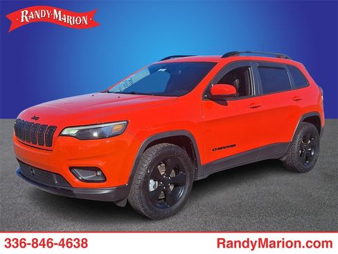 Used 2021 Jeep Cherokee Latitude Plus image 1