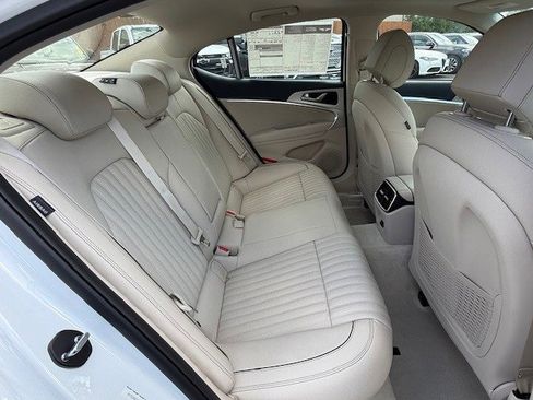 New 2026 Genesis G70 2.5T Prestige image 15