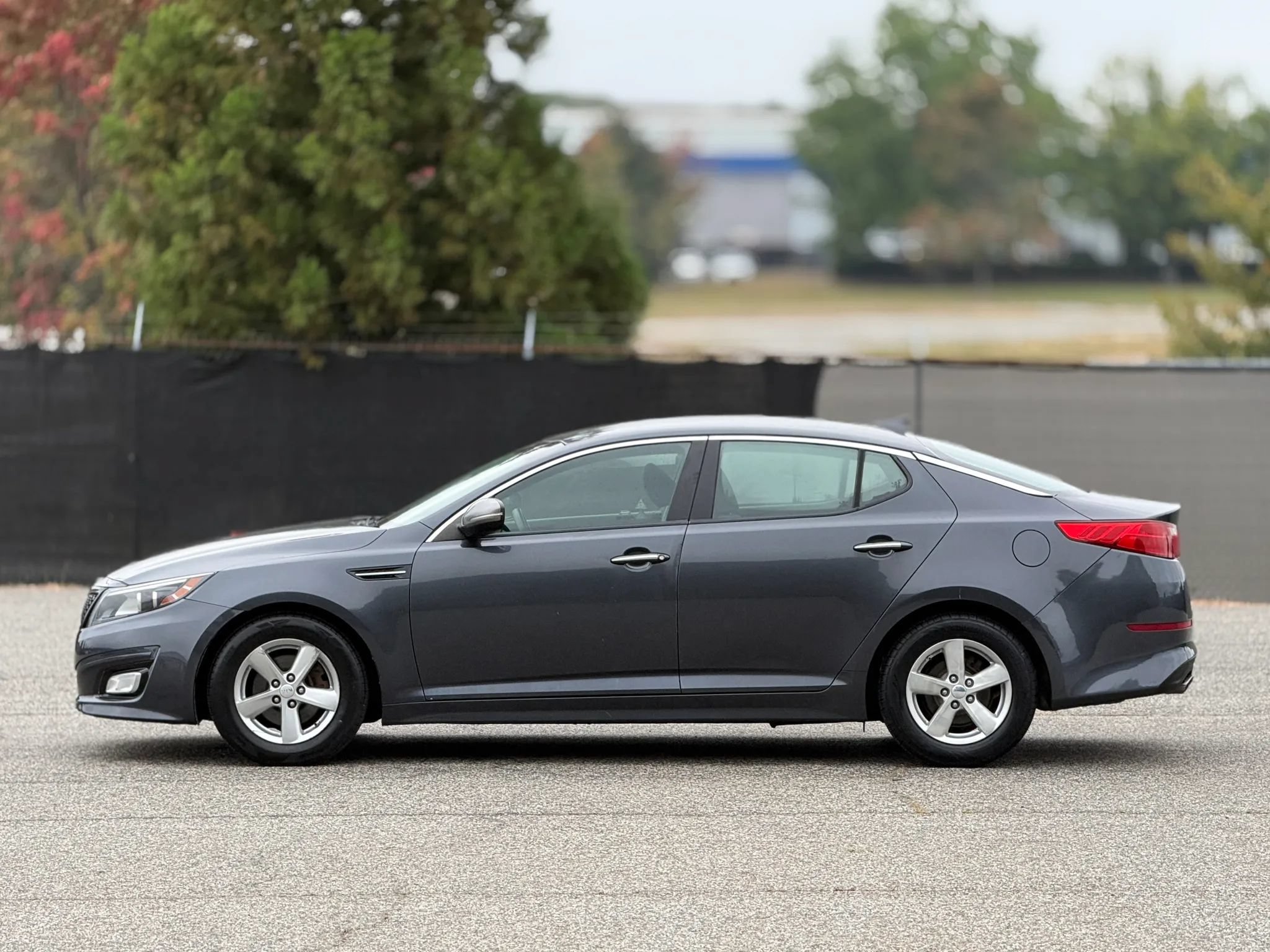 Used 2015 Kia Optima LX FWD image 8