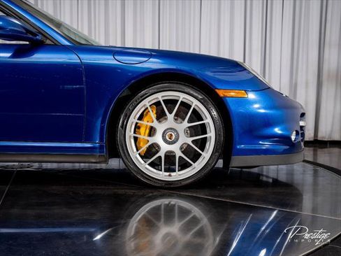 Used 2011 Porsche 911 4 Cabriolet AWD/4WD image 23