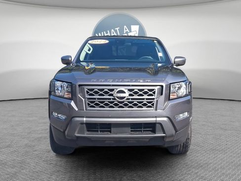 Used 2024 Nissan Frontier SV w/ SV Convenience Package RWD image 9