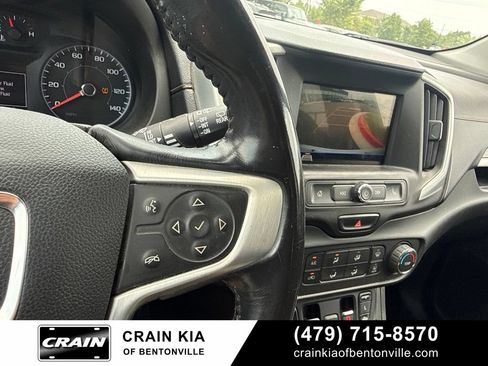 Used 2018 GMC Terrain SLE FWD image 26