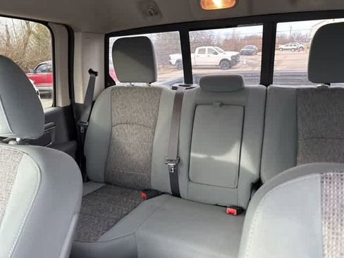 Used 2018 RAM 2500 SLT w/ Snow Chief Group image 5