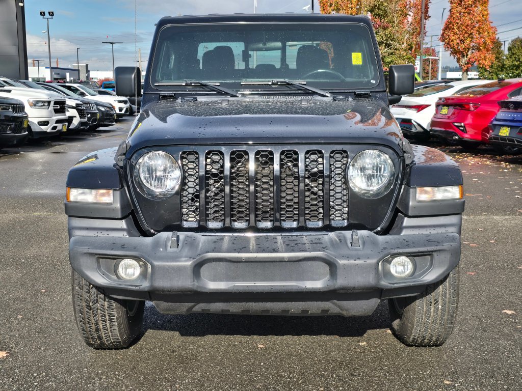 Used 2021 Jeep Gladiator Sport w/ Technology Group AWD/4WD image 8