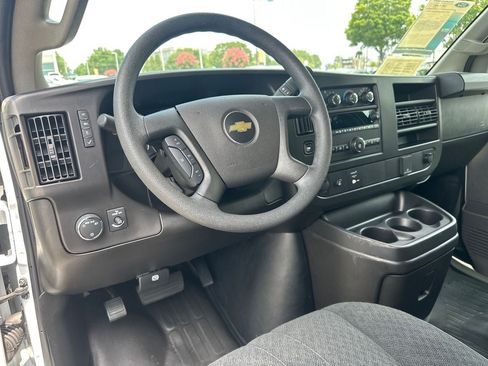 Used 2024 Chevrolet Express 2500 w/ Driver Convenience Package RWD image 21