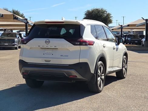 Used 2023 Nissan Rogue SL w/ SL Premium Package AWD/4WD image 16