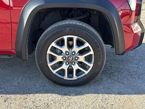 Used 2024 Toyota Tundra Limited image 31