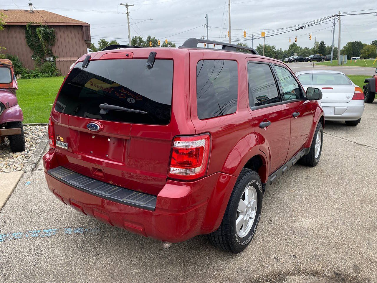 Used 2010 Ford Escape XLT FWD image 6