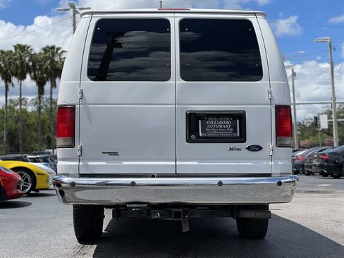 Used 2013 Ford E-350 and Econoline 350 XLT image 7