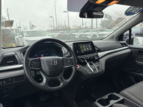 Used 2019 Honda Odyssey EX image 14