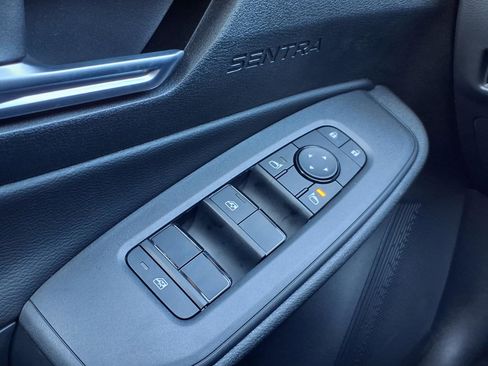New 2026 Nissan Sentra SV w/ SV Convenience Package FWD image 21